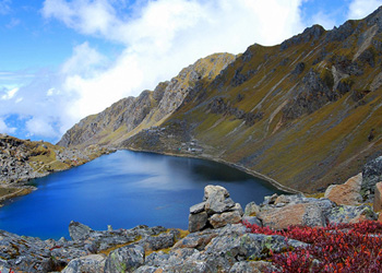 Langtang Gosaikunda Helambu Trek