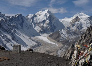 Manaslu Trekking